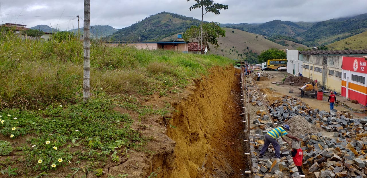 MURO DE ARRIMO 6.jpg