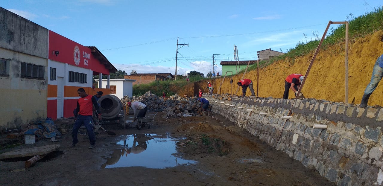 MURO DE ARRIMO 741.jpg