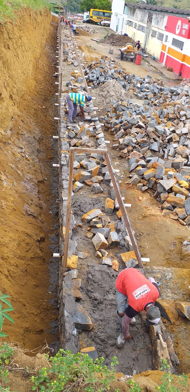 MURO DE ARRIMO 96.jpg